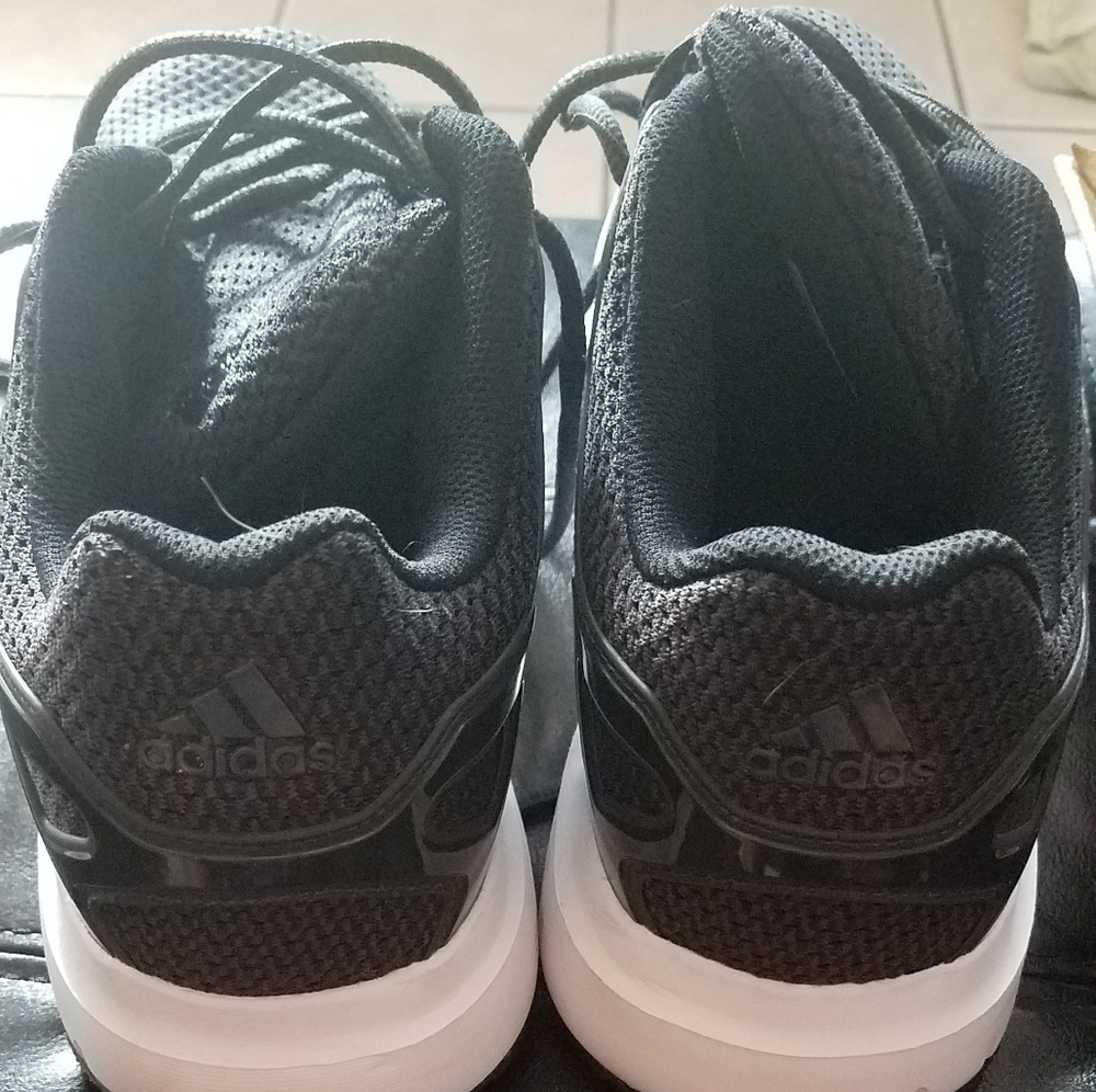 Adidas cloudfoam shoes